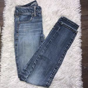 American Eagle Low Rise Skinny Jeans.